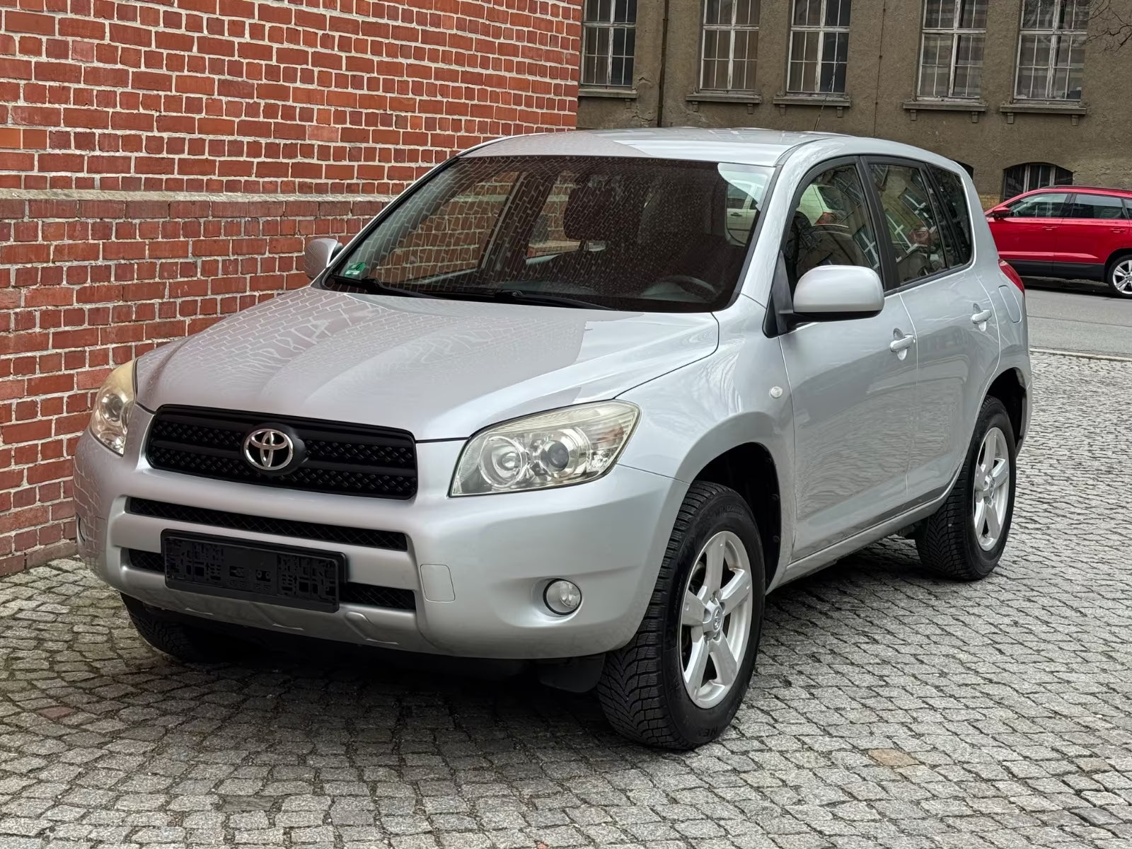 Toyota RAV4 Cross Sport 4×4 – Essence Manuelle