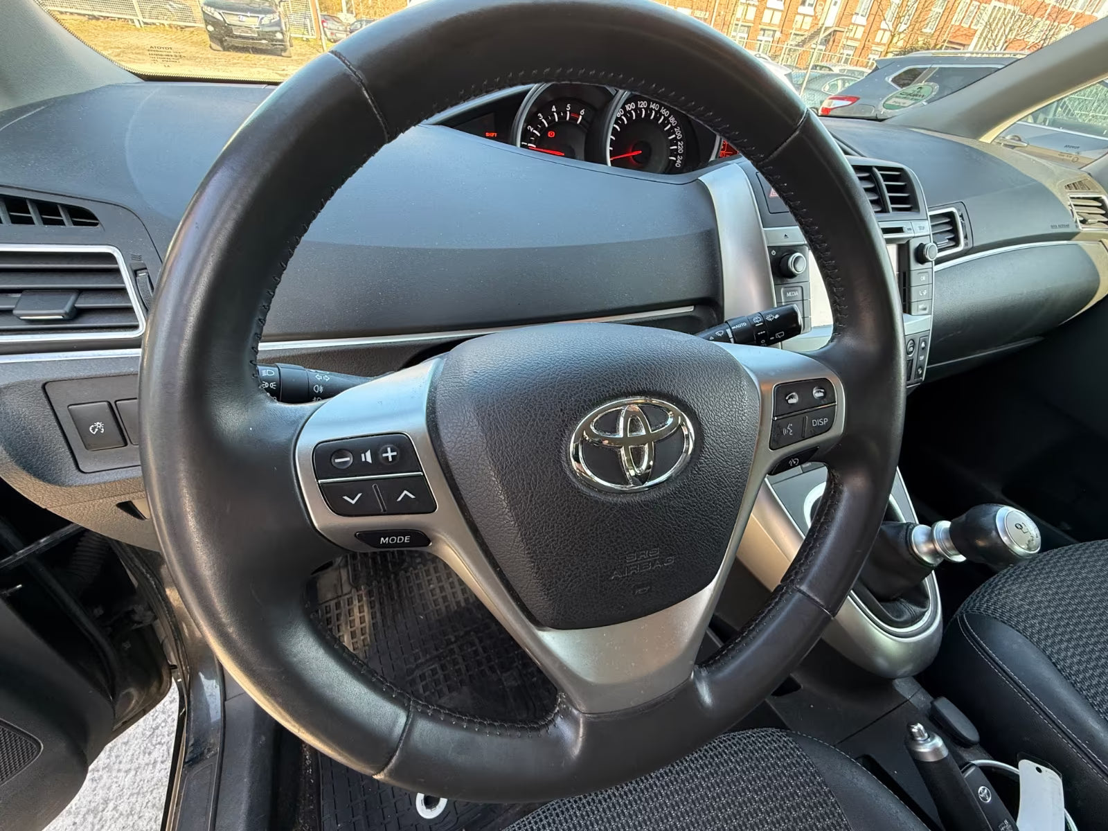 🚗 Toyota Verso 1.6 Life