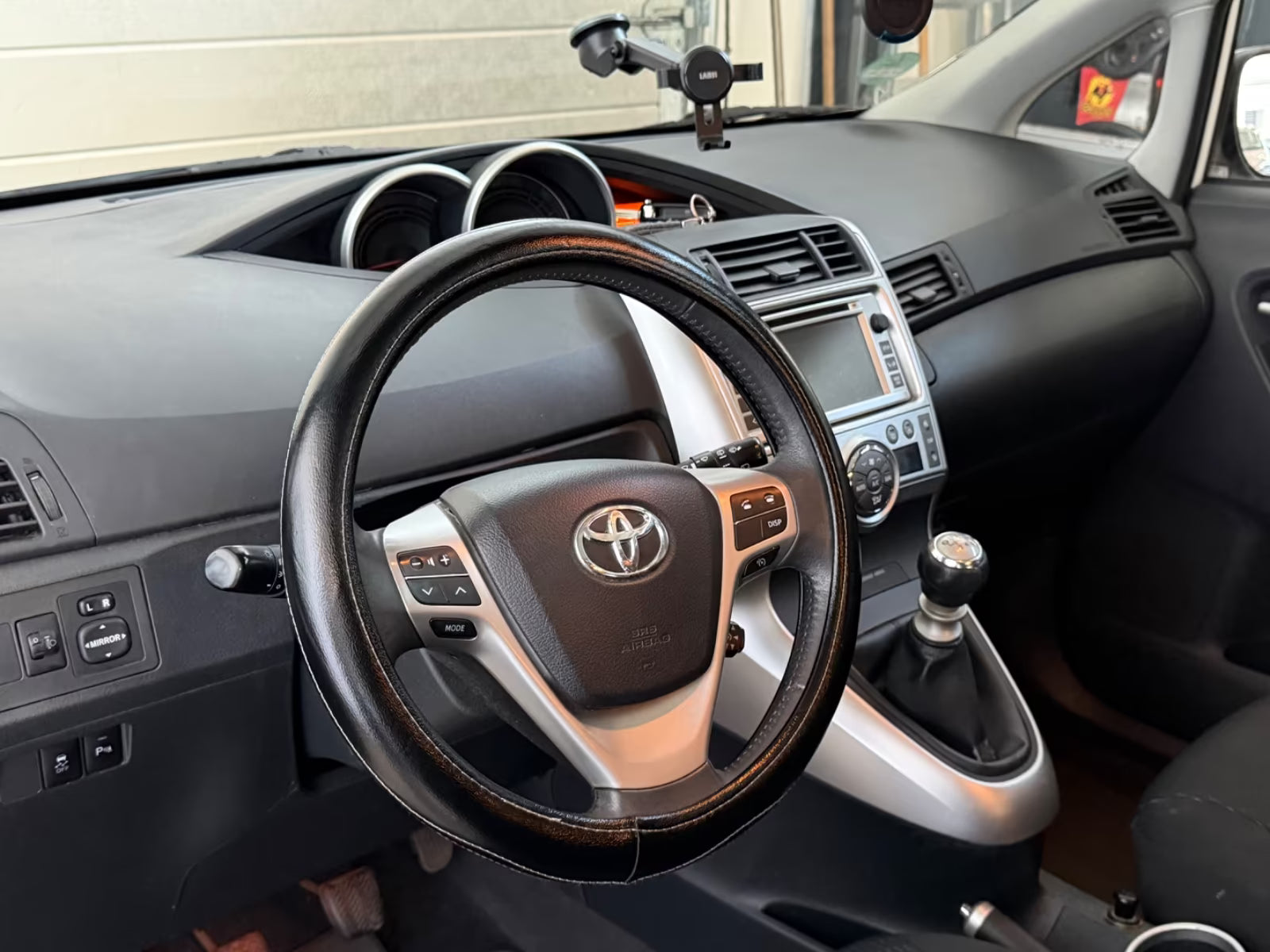 Toyota Verso 2.2 D-CAT Travel – Diesel 177 ch