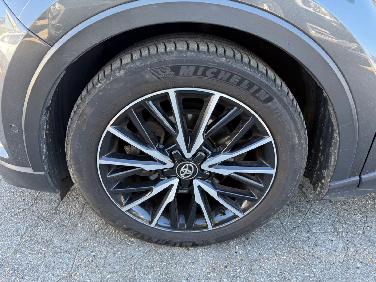 Toyota Corolla Hybrid Flow Automatique (2017)