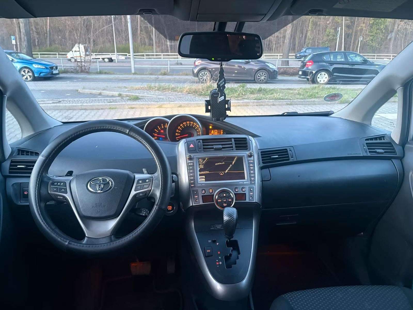 Toyota Verso 2.2 D-4D Automatique – 7 Places