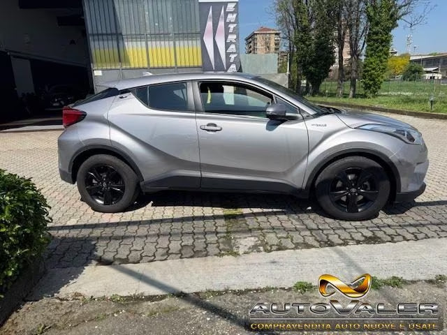 Toyota C-HR 1.8 Hybrid e-CVT (2018)