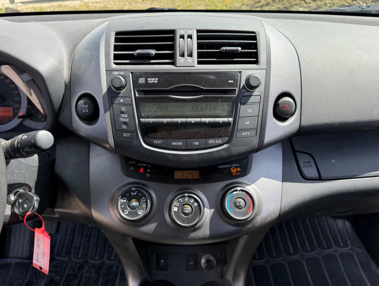 Toyota RAV4 2.2 D-4D 4WD – Diesel Manuelle