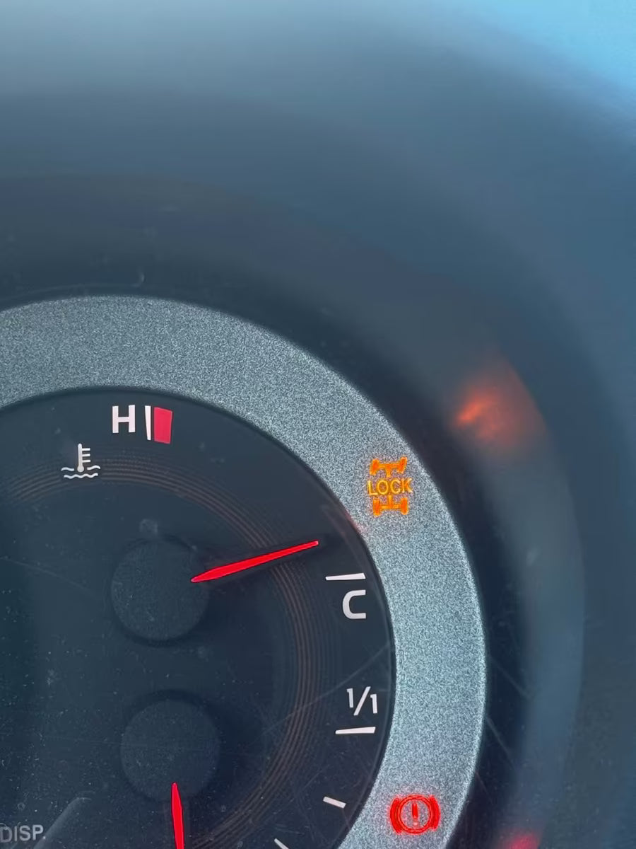 Toyota RAV4 Executive 4×4 – Diesel Manuelle
