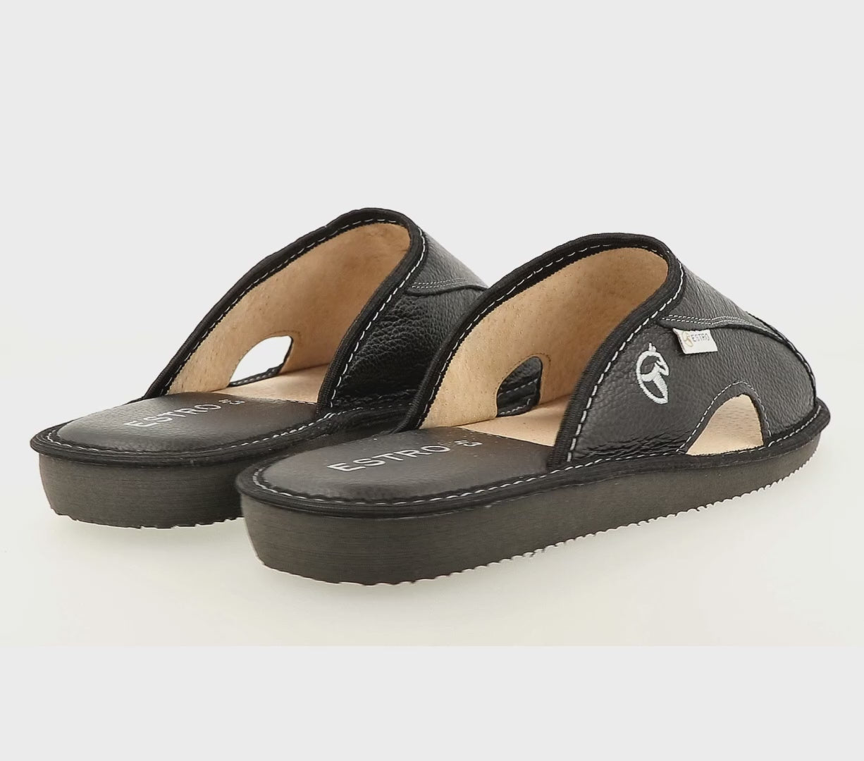 Load video: Chaussons Homme Or D