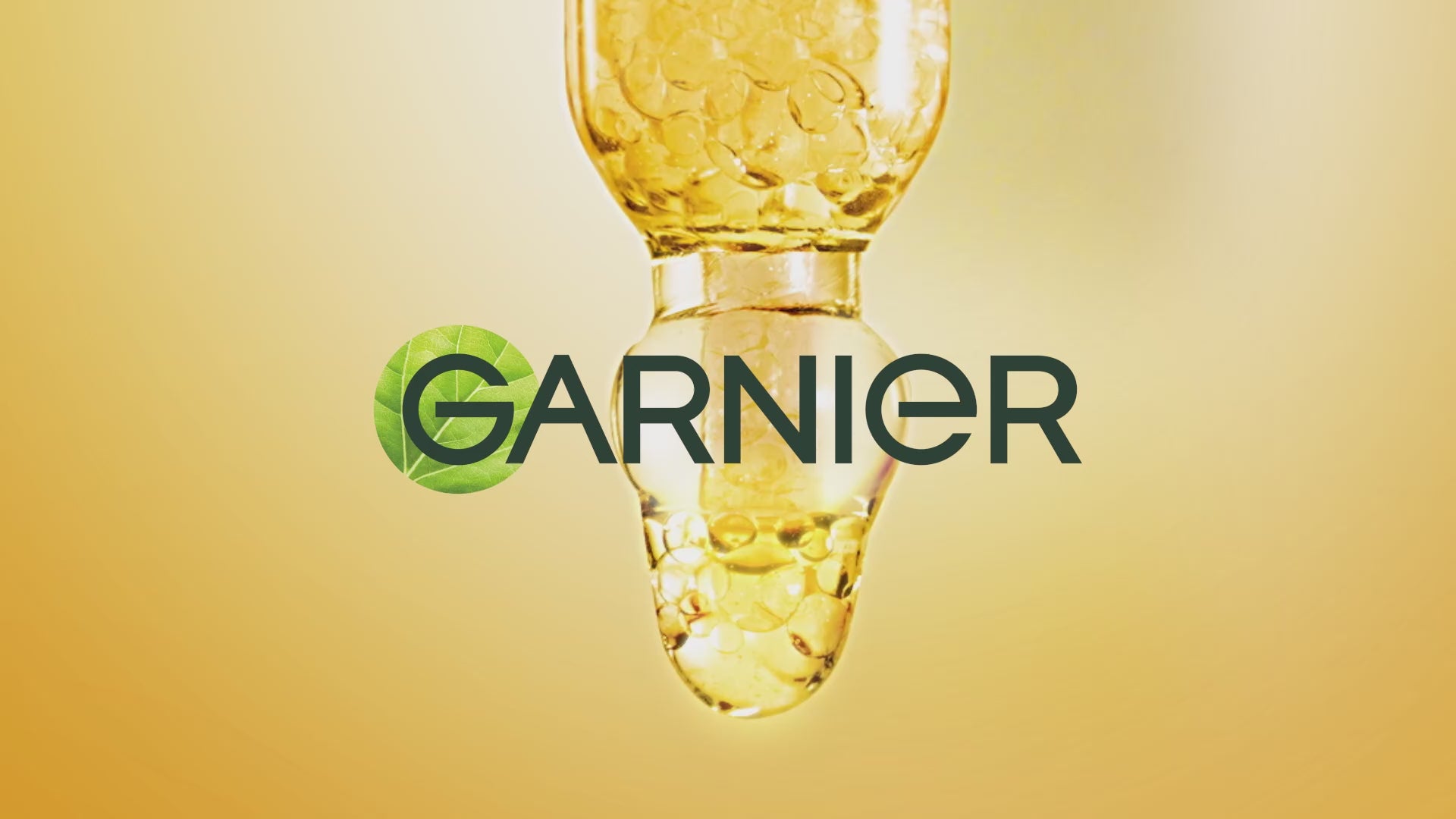 Charger la vidéo : GARNIER Sérum Anti-Tache Enrichi En 3.5-4% F